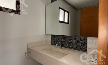 Residencia en Fraccionamiento Bosques de Niebla
