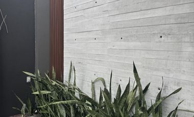 CASA EN VENTA/RENTA EN LOMAS DE LA RIOJA/ PINTORES