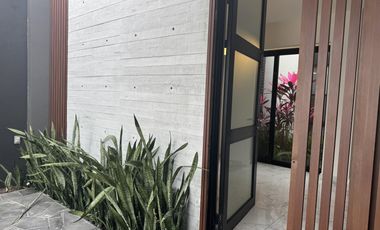 CASA EN VENTA/RENTA EN LOMAS DE LA RIOJA/ PINTORES
