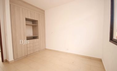 VENTA DE CASA DE ESQUINA NUEVA EN COSTA SUR
