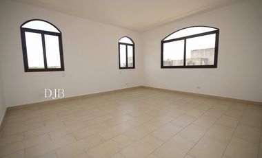 VENTA DE CASA DE ESQUINA NUEVA EN COSTA SUR