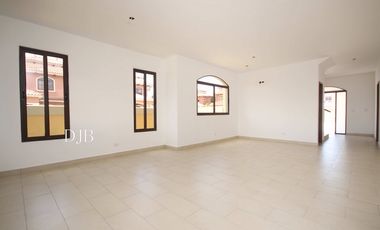 VENTA DE CASA DE ESQUINA NUEVA EN COSTA SUR
