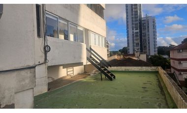 DPTO EN ALQUILER ANUAL EN PLENO CENTRO DE PINAMAR
