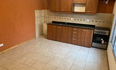 Departamento en alquiler en Moron Sur