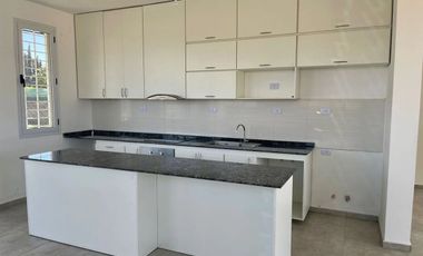 Casa En Pozo B° Privado Rincon Del Syrah,Rivadavia