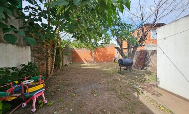 VENTA CASA-3 AMB-SAN MIGUEL