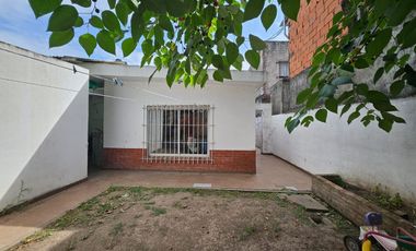 VENTA CASA-3 AMB-SAN MIGUEL