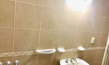 VENTA DEPARTAMENTO CON COCHERA Y BALCON 25 DE MAYO