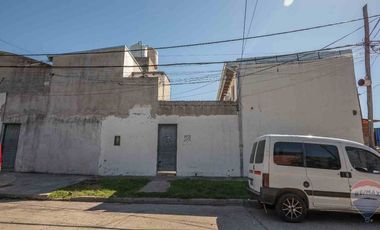 15 DUPLEX EN EL CENTRO DE TIGRE+ GALPON