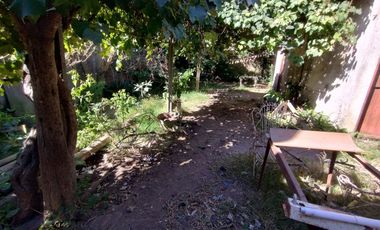 Venta casa 3 ambientes con cochera en Varela