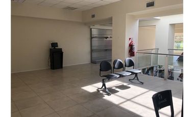 Local Comercial en el Centro Bajo de NQN