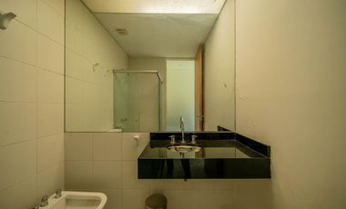 VENTA IMPONENTE CASA 7 AMB.  BARRIO SAN JOAQUIN