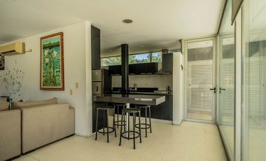 VENTA IMPONENTE CASA 7 AMB.  BARRIO SAN JOAQUIN