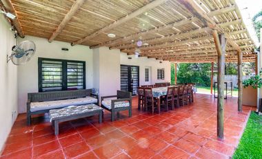 VENTA CASA 4 AMB CLUB DE CAMPO 