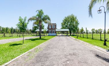 VENTA CASA 4 AMB CLUB DE CAMPO 