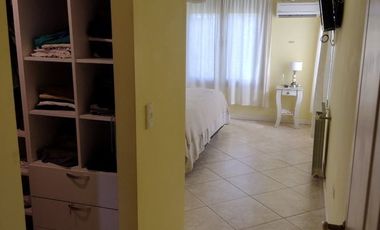 Preciosa casa en venta en la paz de Parque Sakura