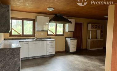 Casa en Venta en Tres esquinas de Bulnes