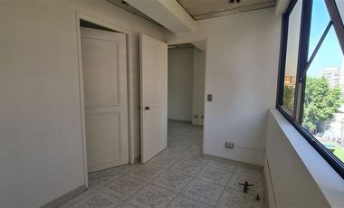 Oficina en Venta en Avda. Nueva Providencia / Dr. Manuel Barros Borgoño