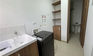 APARTAMENTO MODERNO CON VISTA A COPAS DE LOS ARBOLES