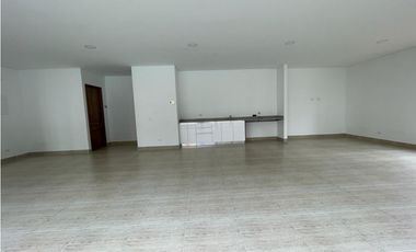 APARTAMENTO MODERNO CON VISTA A COPAS DE LOS ARBOLES