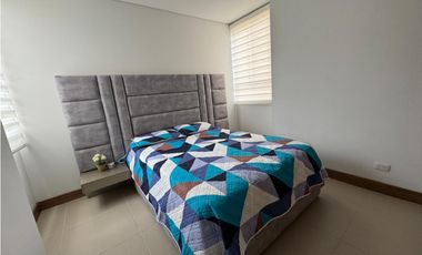 APARTAMENTO MODERNO CON VISTA A COPAS DE LOS ARBOLES