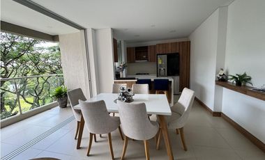 APARTAMENTO MODERNO CON VISTA A COPAS DE LOS ARBOLES