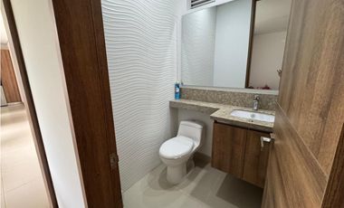 APARTAMENTO MODERNO CON VISTA A COPAS DE LOS ARBOLES
