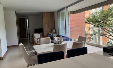 APARTAMENTO MODERNO CON VISTA A COPAS DE LOS ARBOLES