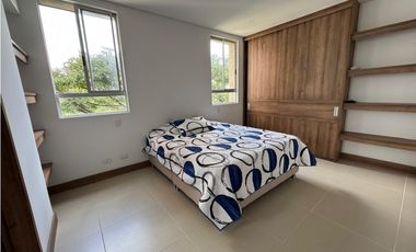 APARTAMENTO MODERNO CON VISTA A COPAS DE LOS ARBOLES
