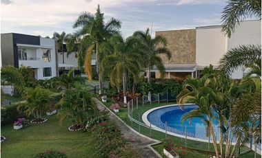 CASA CAMPESTRE AMPLIA