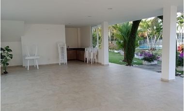 CASA CAMPESTRE AMPLIA