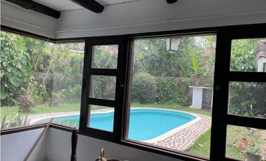 CASA INDEPENDIENTE EN PANCE CON PISCINA Y RODEADA DE VERDE