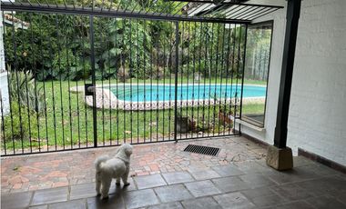CASA INDEPENDIENTE EN PANCE CON PISCINA Y RODEADA DE VERDE