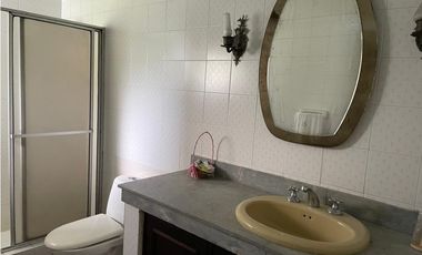 CASA INDEPENDIENTE EN PANCE CON PISCINA Y RODEADA DE VERDE