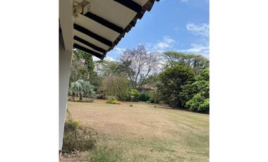 CASA INDEPENDIENTE EN PANCE CON PISCINA Y RODEADA DE VERDE