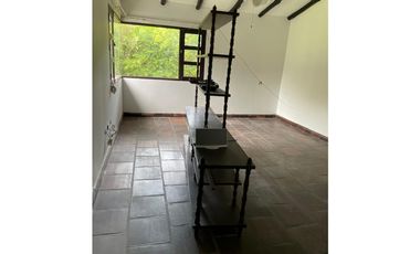 CASA INDEPENDIENTE EN PANCE CON PISCINA Y RODEADA DE VERDE