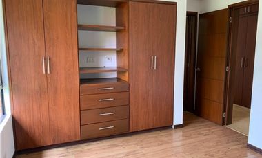 CASA CAMPESTRE EN UNIDAD CERRADA