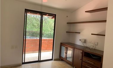 CASA CAMPESTRE EN UNIDAD CERRADA