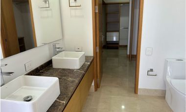 MODERNO APARTAMENTO CON VISTA A CALI