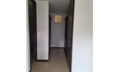 APARTAMENTO CON VISTA A ZONA VERDE