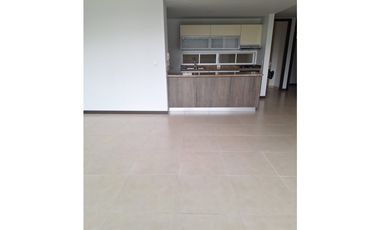 APARTAMENTO CON VISTA A ZONA VERDE