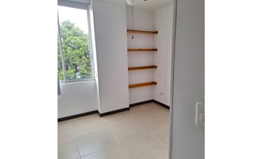APARTAMENTO CON VISTA A ZONA VERDE