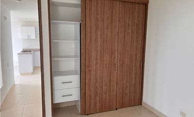 APARTAMENTO EN CIUDAD GUABINAS CON VISTA A LAS MONTAÑAS