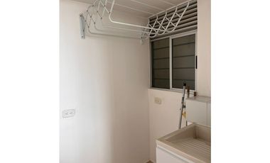 APARTAMENTO EN CIUDAD GUABINAS CON VISTA A LAS MONTAÑAS