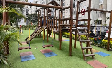 APARTAMENTO EN CIUDAD GUABINAS CON VISTA A LAS MONTAÑAS