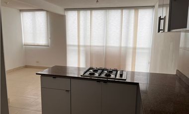 APARTAMENTO EN CIUDAD GUABINAS CON VISTA A LAS MONTAÑAS