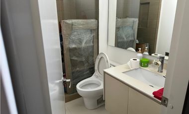 APARTAMENTO CON VISTA A LAS MONTAÑAS