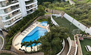 APARTAMENTO CON VISTA A LAS MONTAÑAS