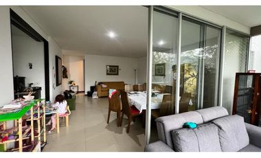 APARTAMENTO EN UNIDAD ARBORIZADA
