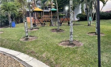 APARTAMENTO EN UNIDAD ARBORIZADA